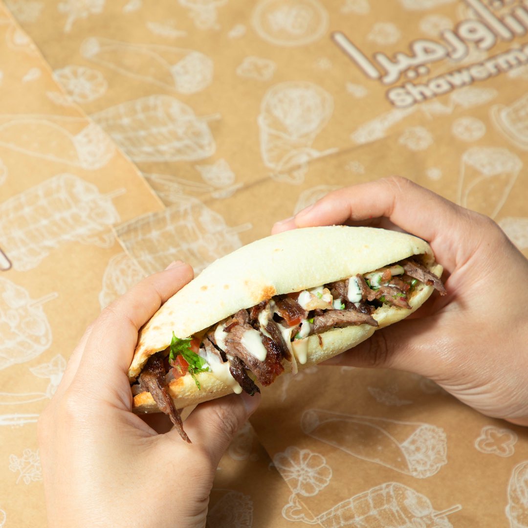 مطعم شاورميرا Shawermera بالرياض