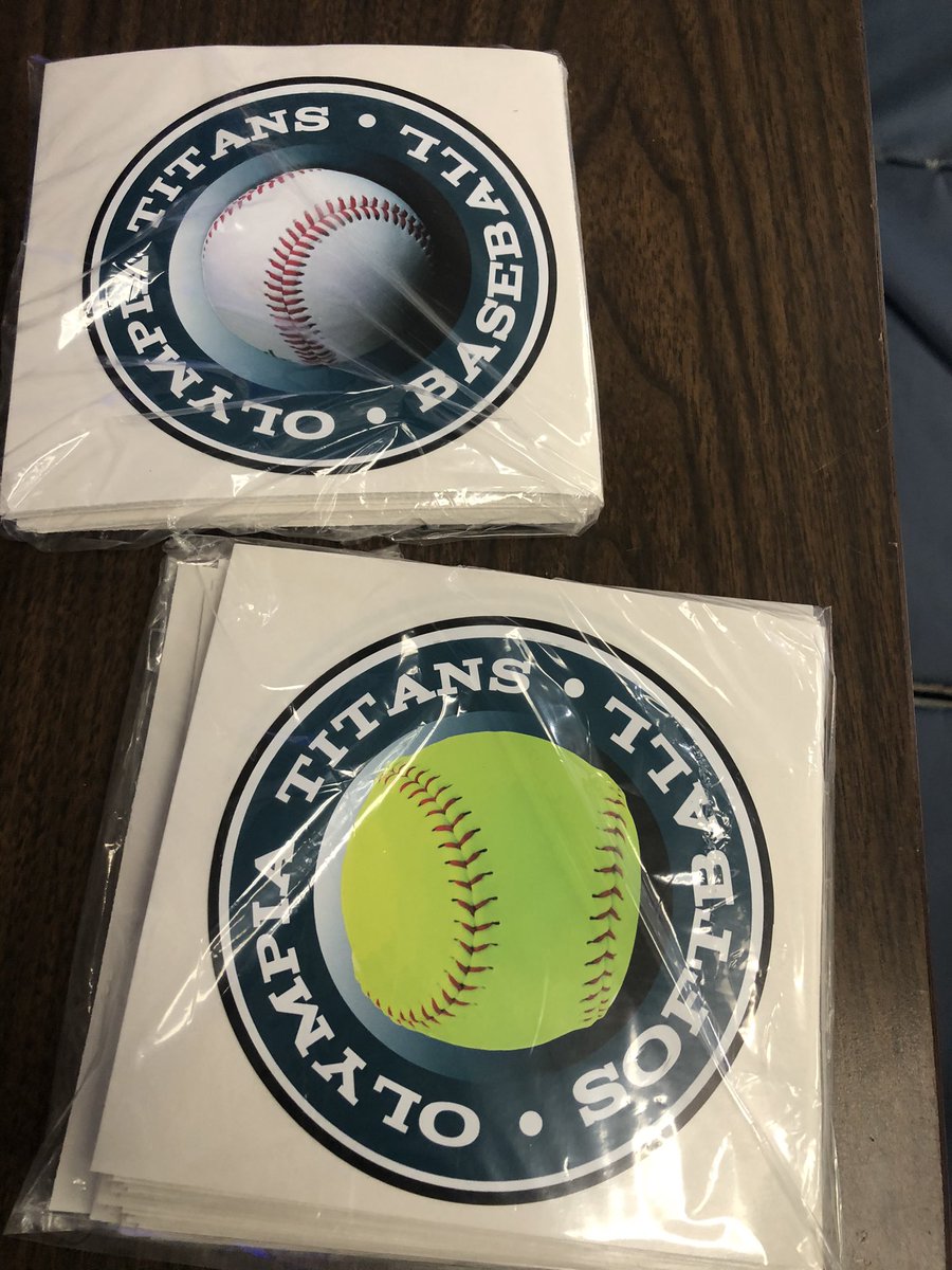 AllStarSign's tweet image. Support your Titans Baseball and Softball teams and get some stickers at their next games or show off your sponsor pride. Get an Outfield Banner with your logo today!