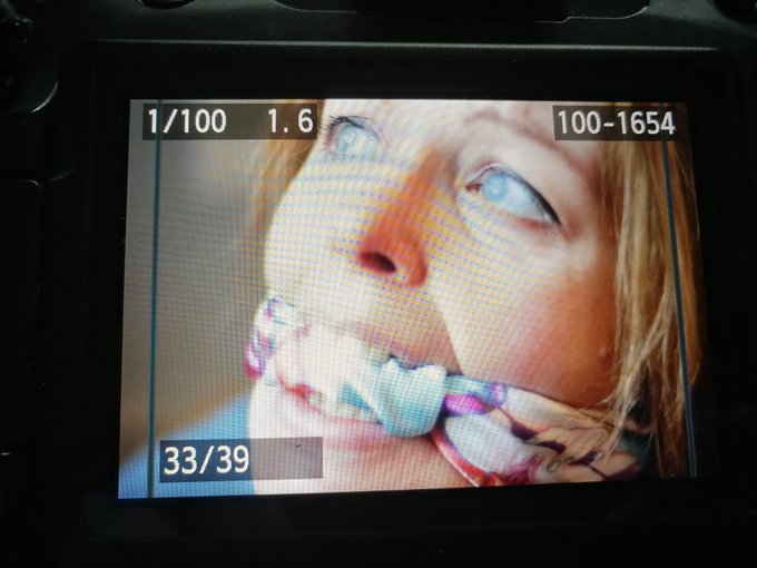 The Temptress is Back. 😁 Just tried out my new tripod and remote shutter release (with my toe!) and did