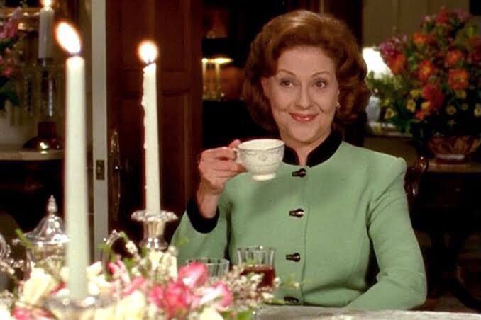 Happy Birthday, Kelly Bishop!      