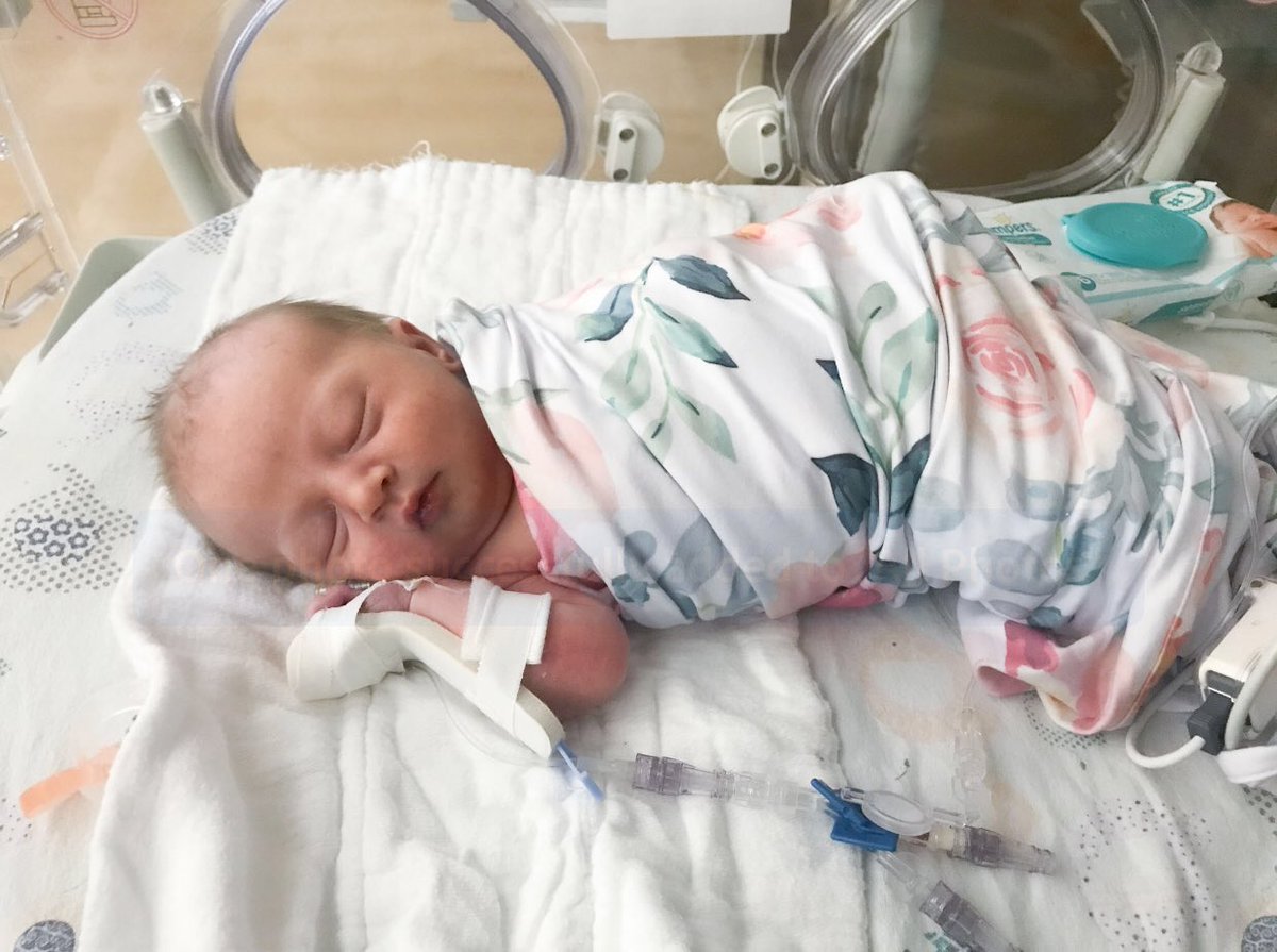 KristenMSmith1's tweet photo. #CatholicTwitter please pray for our baby Ava Marie born Friday. Only 3 weeks early but doing a little stint in the NICU for low blood sugar. Pray she can get better at bottle feeds and keep her blood sugar up without an IV so she can come home tomorrow 💗💗 https://t.co/yhjgsBeyr0