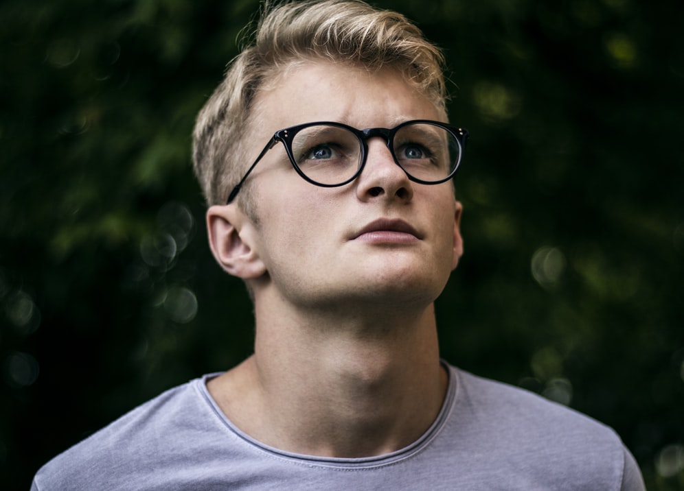 AngelaGrabowsk8's tweet image. The #PhysicalChange that is often most visible in male #Teenagers is the appearance and growth of facial hair. 

If your teen seems anxious about his #Mustache, here are some tips to help them grow it out faster:
qoo.ly/3ayhqm