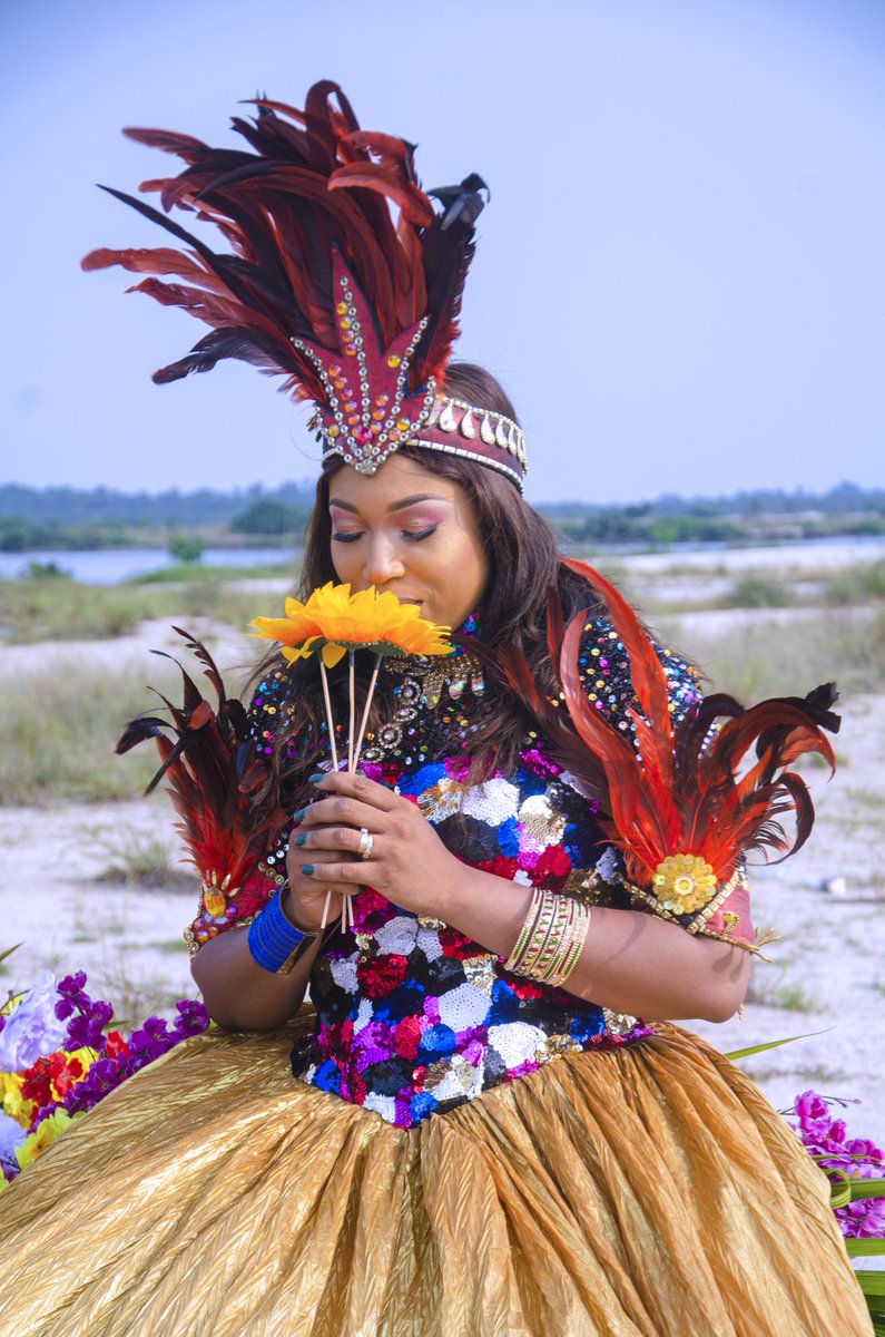 caroline_alfred's tweet photo. "I Am Grateful (Imenem)" Video coming soon💃💃💃
Stream song on....... 
https://t.co/DidVkjF3Nq 
Download song on....... 
https://t.co/PcTb17MeN1
Connect on Instagram @caroline_alfred 
#IamGrateful
#Imenem https://t.co/HJ8GnPZWDT