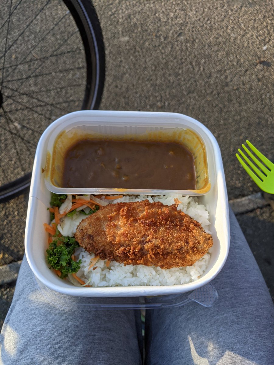 James___Stevens's tweet photo. @Wasabi_UK why is the vegan portion of "chicken" half the side of the meat version? 😭😭😭 https://t.co/Q6U2UchZOB