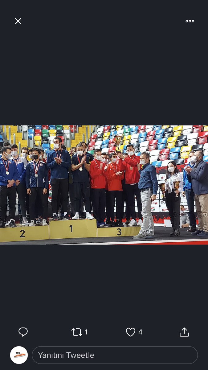 Bugün yapılan 6.TAF Kupası Salon Yarışmaları’nda Kadınlarda: 1.Fenerbahçe SK, 2.Beşiktaş JK, 3.İBB Spor Kulübü, Erkeklerde: 1.Fenerbahçe SK, 2.İBB Spor Kulübü,3.TSK Spor Okulu oldu. Dereceye giren tüm kulüplerimizi tebrik ederiz 👏🏽@AtletizmTAF