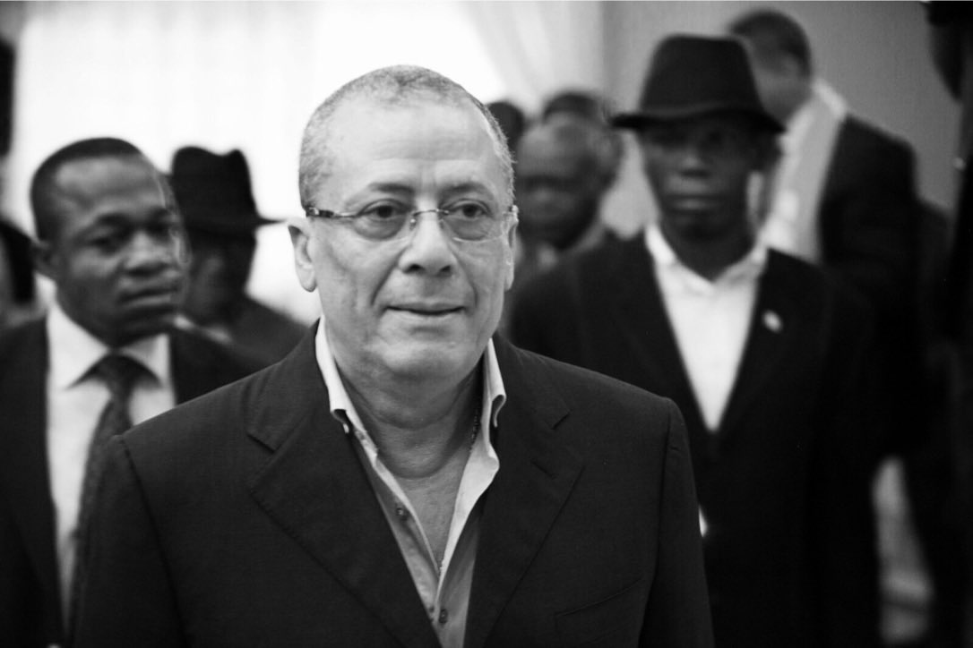 Olivier Kamitatu Etsu tweet media