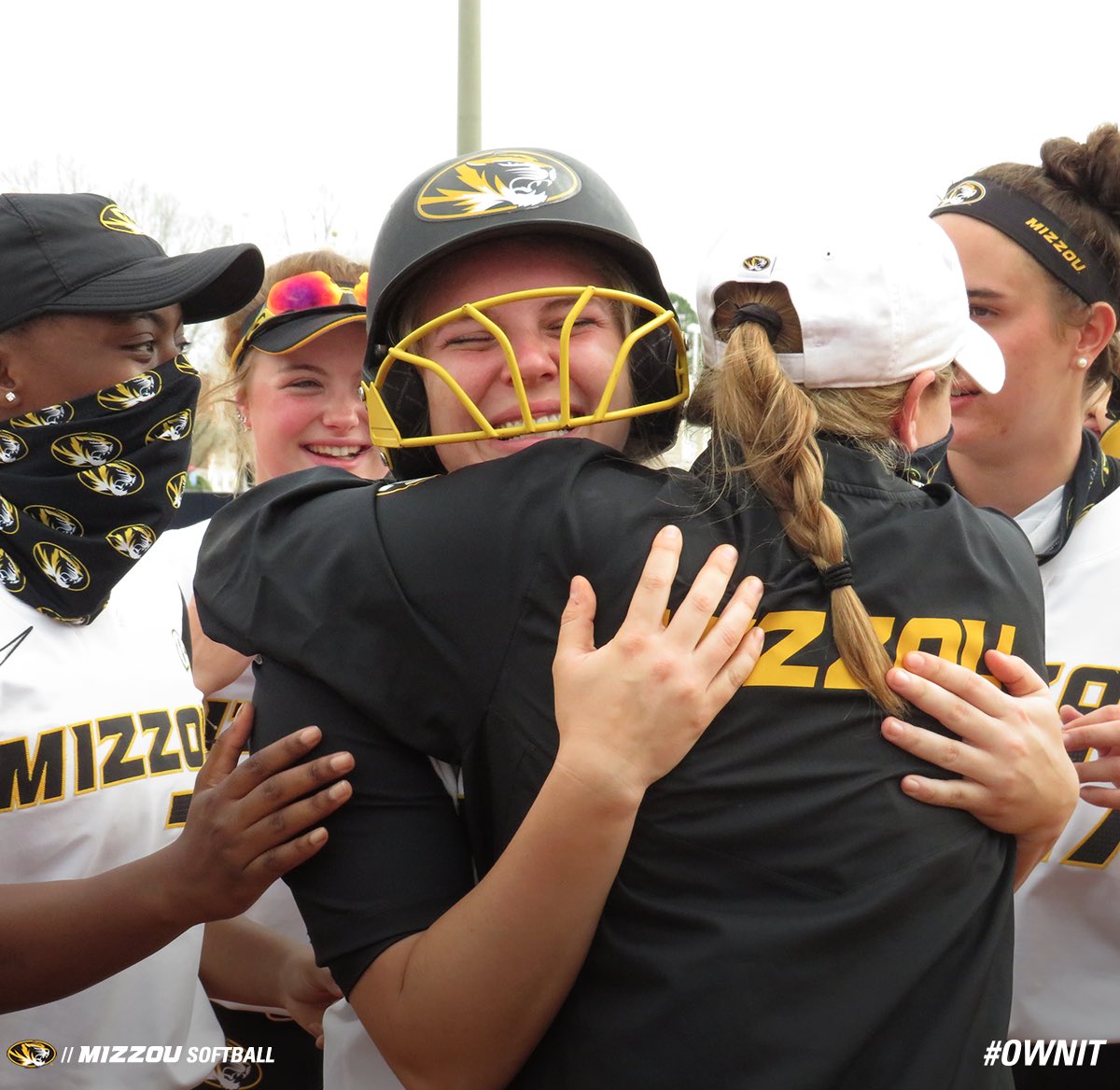 MizzouSoftball's tweet photo. Katherine Kadlec:
• 4th season on the team
• From Columbia, Mo.
• Granddaughter of Mr. Mizzou
• First Career Hit + RBI on a Walkoff

#OwnIt x #MizzouMade https://t.co/eUFK1Hv6TK
