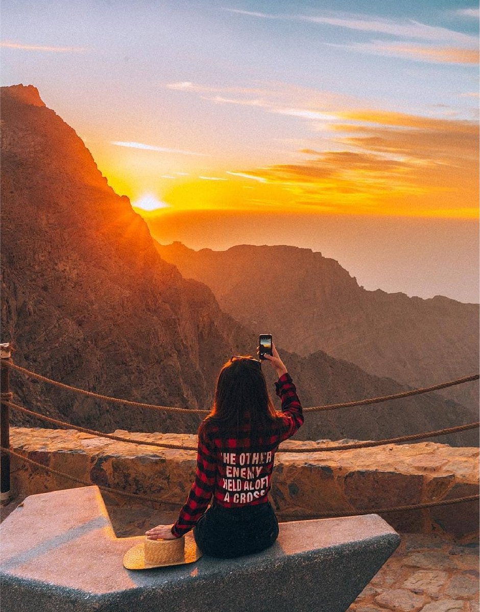 OYOUAE's tweet photo. #RasAlKhaimah The destination to an unforgettable experience.
Book your sanitized stays today: https://t.co/NW6u4NNLy9
#UAE #OYOEverywhere #RAK #SanitizedStays #Winter #OYOUAE #JabalJais #OYORooms #Dubai #Mountain #Jabal #ExploreUAE #VisitDubai #Holy #Explore #Photography https://t.co/IHSYFmvb5g