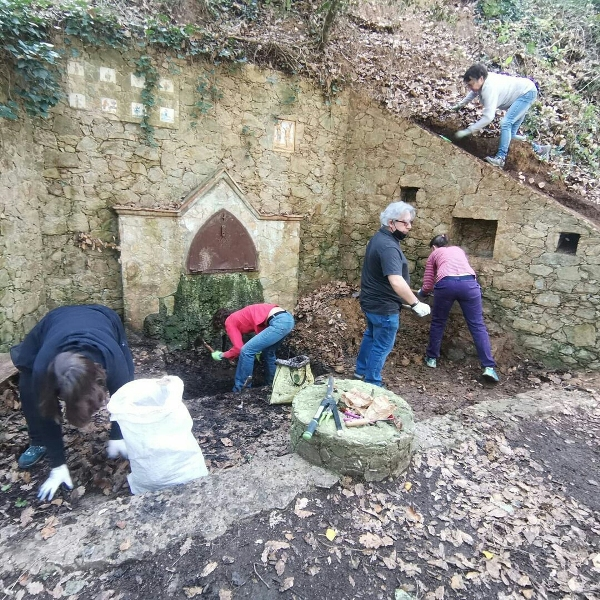 L’Agrupació Excursionita de Palafrugell (<a href="/AEPalafrugell/">AEPalafrugell</a>) inicia el projecte de recuperació de les fonts del municipi: revistabaixemporda.cat/lagrupacio-exc…