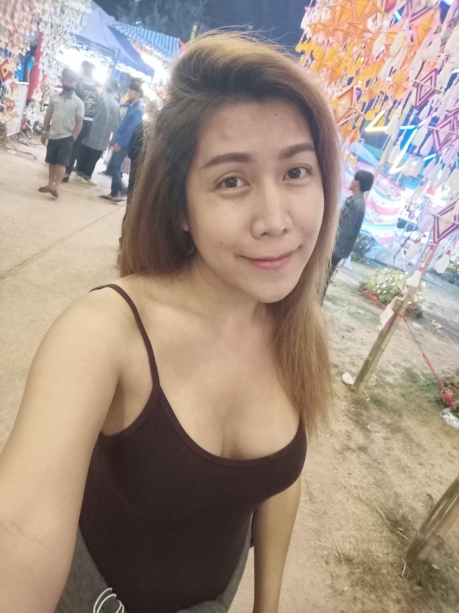 Wilaipun2's tweet photo. นอนดึกวันนี้ https://t.co/deHV1zmpFg