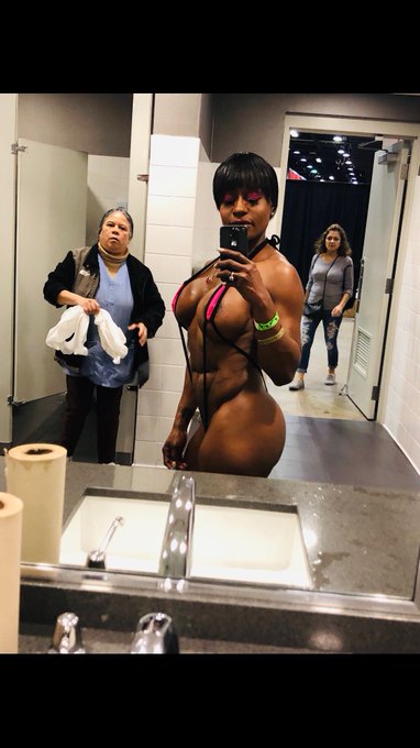 Do you have your attention!!!  https://t.co/ptwnt3YGTG #2000cc #ebonygoddess #thong #2000ccclub #SeductiveSunday<a href="/tag/fitness"class="tags"><span>#fitness</span></a><a href="/tag/curves"class="tags"><span>#curves</span></a><a href="/tag/thong"class="tags"><span>#thong</span></a><a href="/tag/ebonygoddess"class="tags"><span>#ebonygoddess</span></a><a href="/tag/seductivesunday"class="tags"><span>#seductivesunday</span></a>