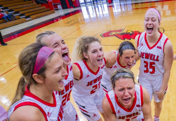 Monster game by Lady Dutch alum <a href="/kikidogs21/">Kiara Bradley</a> to help lead William Jewell to a come from behind win on Senior Day. Bradley dropped 25 points with a career high 15 rebounds. With the win, the Cardinals earned the #6 seed in the GLVC tourney next week. Kiara is averaging 19 and 9!
