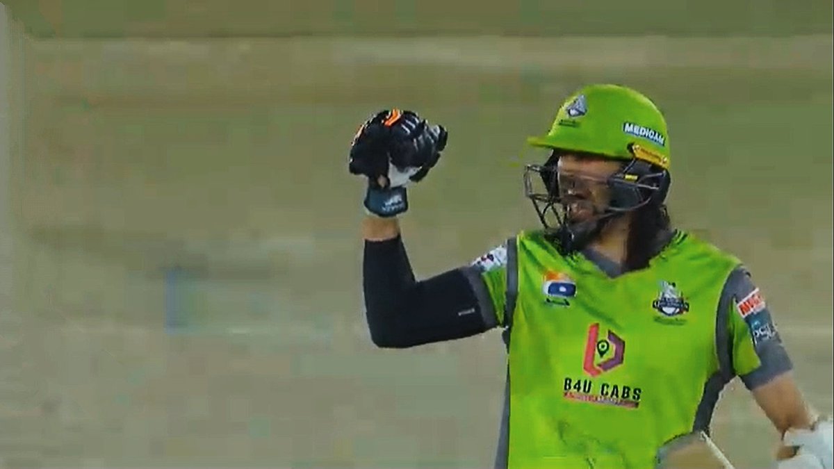 abd612's tweet photo. David Wiese! ❤️ What an amazing display of batting at the end! 💯 What a game! 🔥 #LQvKK #PSL6 #PSL2021 https://t.co/6goXlHjtEg