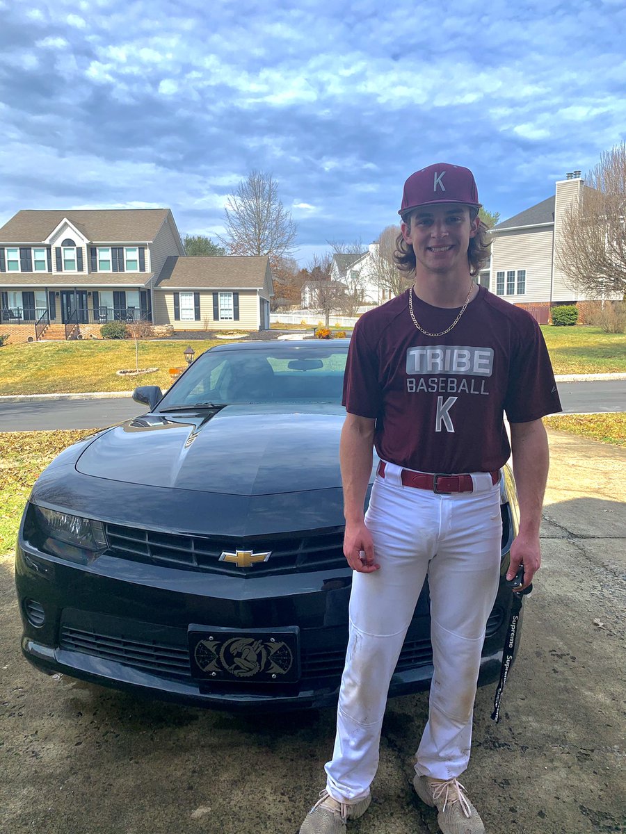XanderHarris04's tweet photo. Beautiful day to clean up the Camaro before heading to hitting practice. ⚾️ https://t.co/3x4spJxWKe