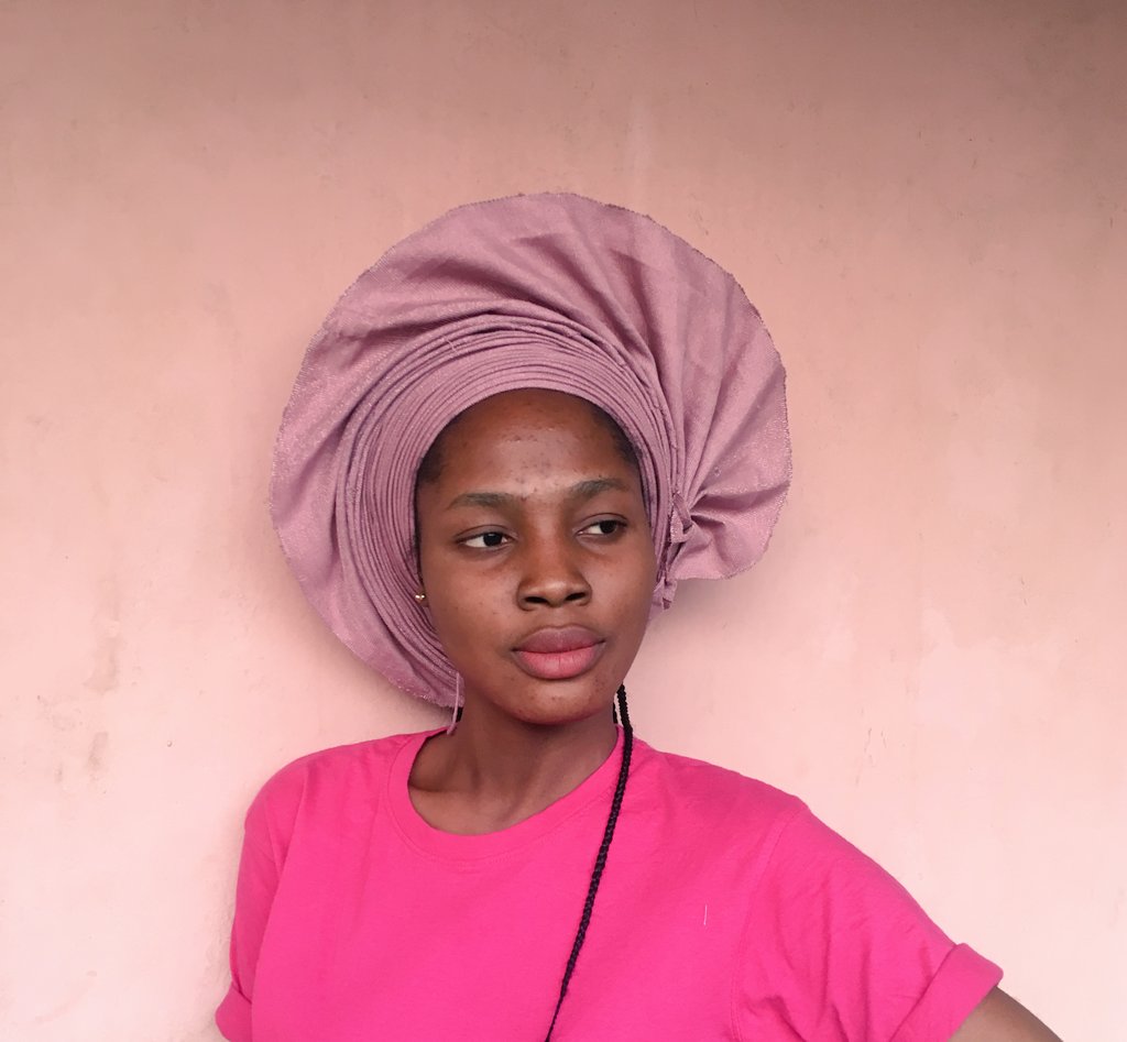 GeleByZ's tweet photo. Views 😍😍

Style: Fan with Curve
Material: Asoke
Quantity: 4 lines.
 
Model: @jaybees_glam

#gele #weddings #asoebi
#gelestylist #GeleByZ #geleexpert #geleguru #weddings #weddinginspiration #weddingstyle #gelestyles https://t.co/uF42SY91jr
