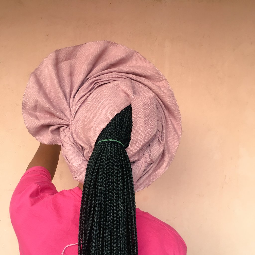 GeleByZ's tweet photo. Views 😍😍

Style: Fan with Curve
Material: Asoke
Quantity: 4 lines.
 
Model: @jaybees_glam

#gele #weddings #asoebi
#gelestylist #GeleByZ #geleexpert #geleguru #weddings #weddinginspiration #weddingstyle #gelestyles https://t.co/uF42SY91jr