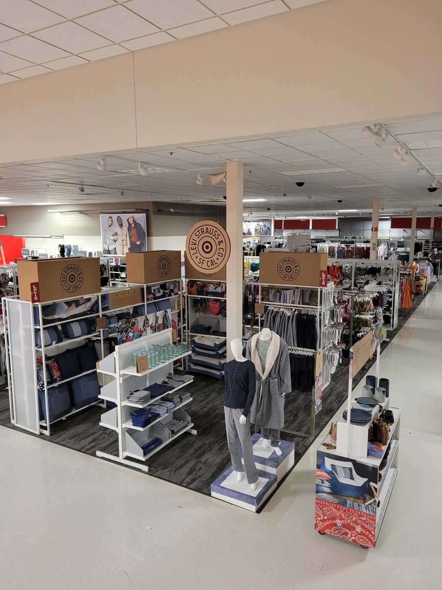 Excited to see this new LTO partnership with #Levibrands T1481 is ready to #sellitall. <a href="/mhenryxoxo/">Maddie Henry</a> <a href="/Neilussjfk/">Neil Crowley</a> <a href="/Ryan9Perry/">Ryan Perry</a> <a href="/Victoria_Eary/">Victoria Eary</a>