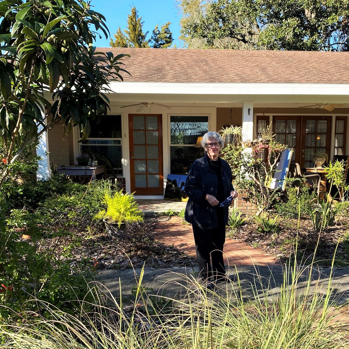 MMgallery's tweet image. The lovely #EleanorBlair outside of her home! 🌿
"Landscape is my primary subject, because of its universal appeal, and because I like having an excuse to spend time outdoors in beautiful places around the world."