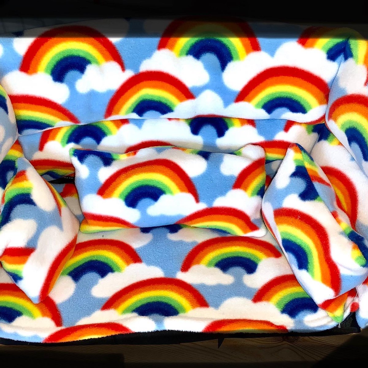 SnugglePets's tweet photo. https://t.co/dqEsscTrL6
Fleece Liners, snuggle sacks, beds, tunnels, haybags, hidey jungles and more!! https://t.co/aauO9p1CwM