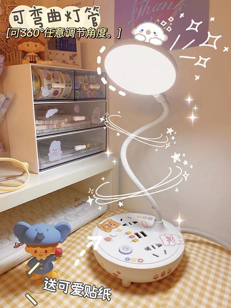 coconutsummer1's tweet photo. 💡เปิดแล้วน้าโคมไฟตั้งโต๊ะ+ปลั๊กพ่วง เอาไว้อ่านหนังสือได้ มีช่อง usb ไว้ชาร์จแบตมือถือได้เลย สามารถหมุนปรับไฟได้ 360 องศา 

ราคา 220 บาท✨

สั่งเมนชั่นใต้โพสต์ 
ใครล็อคแอคทักไลน์👇🏻 
https://t.co/tkdJgC7AFU https://t.co/7tmEfcK03Z