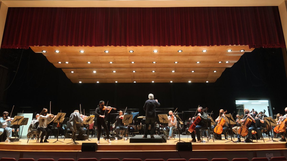 FortSmithSymph's tweet photo. Socially-distanced rehearsal views ✨ https://t.co/AEMgEgFwIv