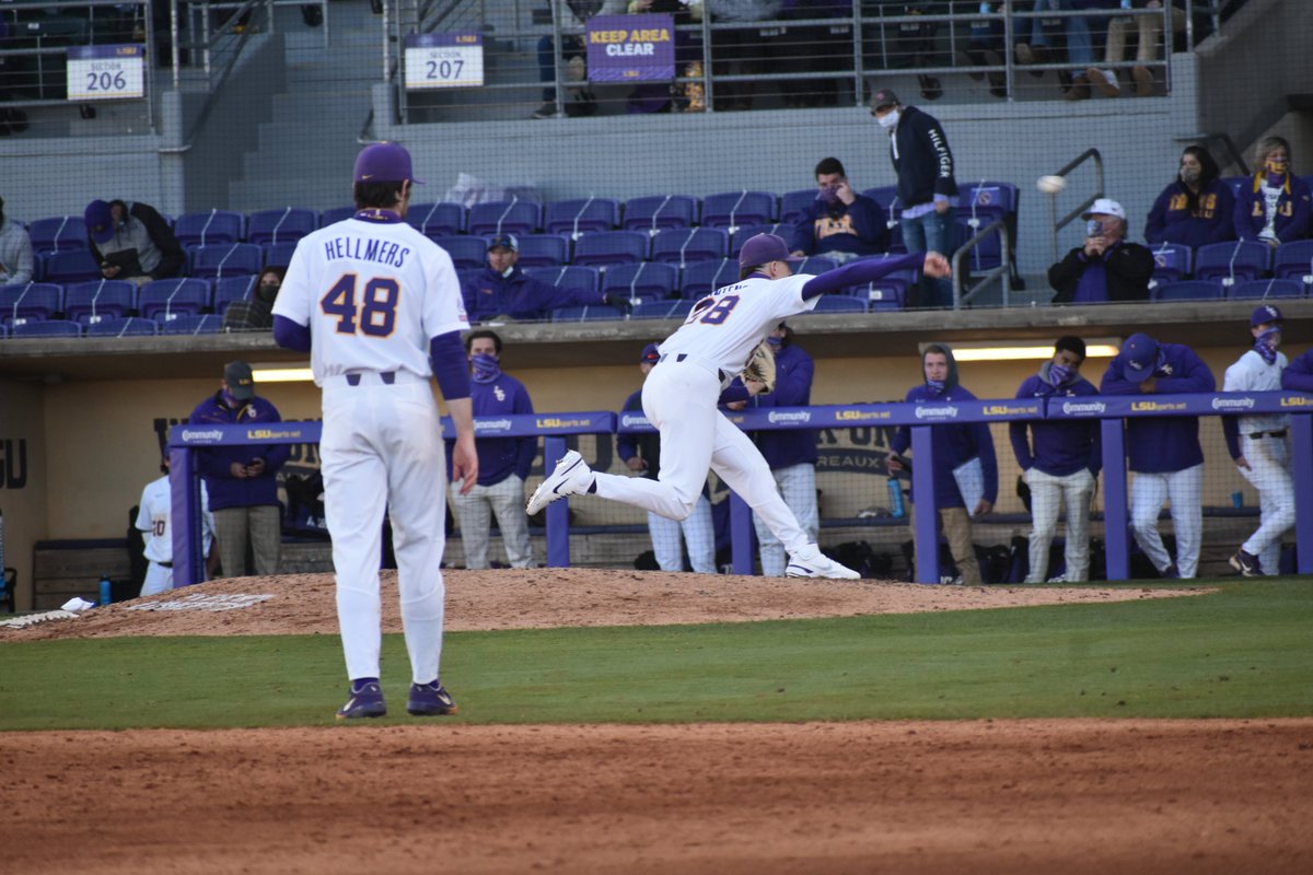 AlexattheBox's tweet image. Here is week 29's photos and the theme is "the ball".
#LSU #LSUbaseball #BaseBall 
@zach_arnold2 @gavin_dugas04 @como_rapido @Fontenot_28 Will Helmers
