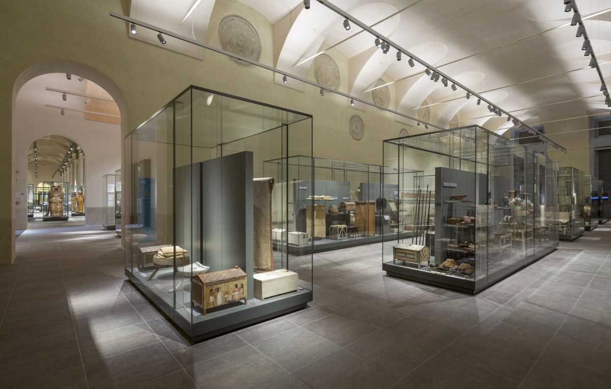 Il Museo Egizio di #Torino ha creato un nuovo virtual tour che permette di visitare, da remoto, le sale dedicate al villaggio di Deir el-Medina e alla tomba di Kha.
#Egitto #egittologia 
Leggi su ClassiCult (Noemi Monachello): classicult.it/museo-egizio-t…