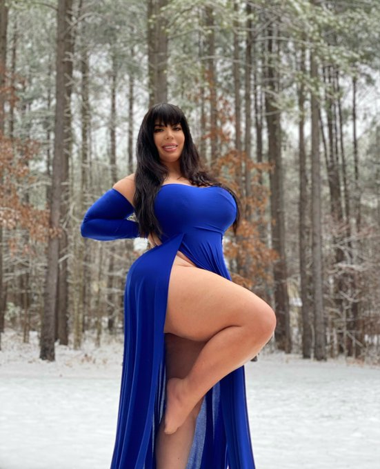 Hi there 💙 https://t.co/GkuLg1bJUv