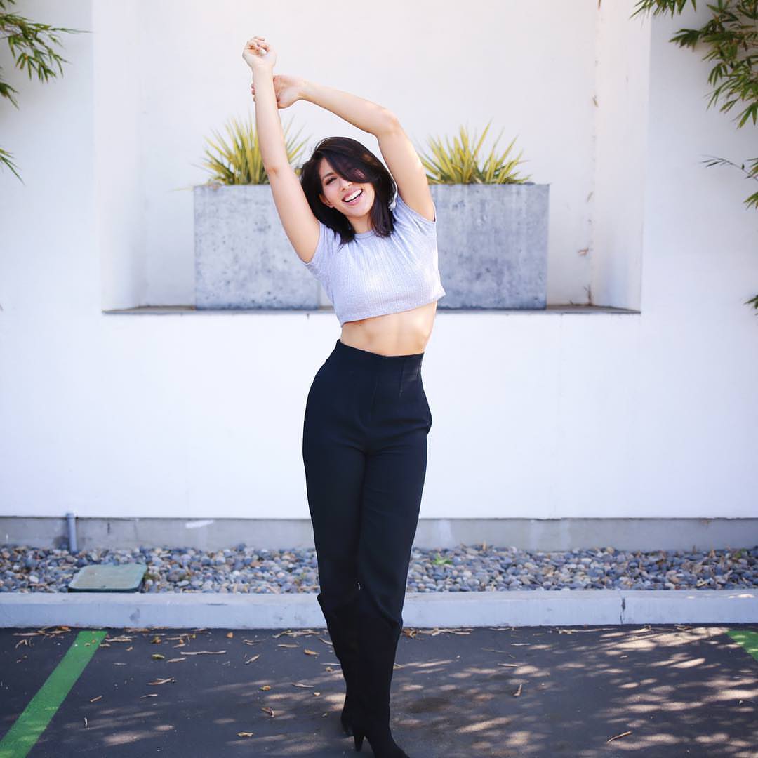 Sydnee Goodman

#SydneeGoodman <a href="/sydsogood/">Sydnee Goodman</a> #gamergirl 
#Producer <a href="/IGN/">IGN</a> #YouTuber #MediaPersonality
#Periwinkle 
#PinkPower #PinkWinx🌸