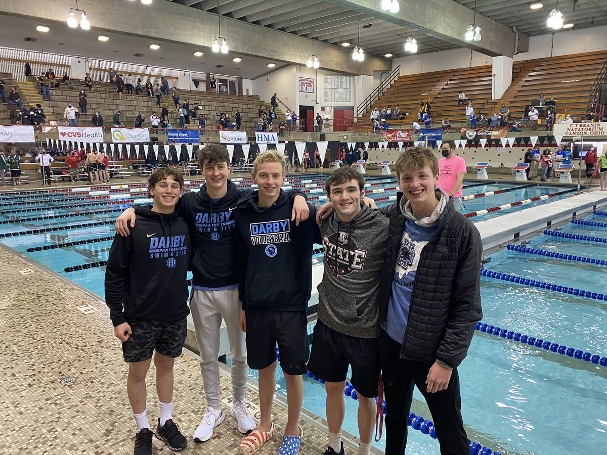 GreatDay! L/R Peck(fly14th)Jared,Chase, Irwin(500/12th)Bower + Hayden(diving/3rd) <a href="/Hilliard_Darby/">Hilliard Darby HS</a> 15th @ States. Ties best final in 7yrs. NewRecords/200MR and 400FR(12th/both) Congrats to Darby girl divers Bailee(3rd)Keira(16th) places girls team 30th! <a href="/dbyannounce/">Darby Announcements</a> <a href="/swimswamnews/">SwimSwam</a>