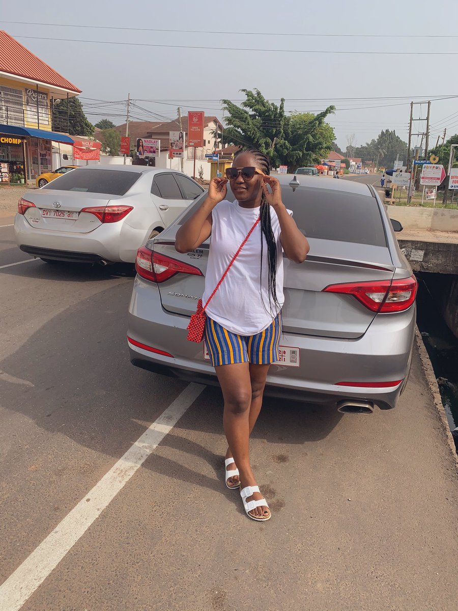 eyram_abla's tweet photo. ITS MY BIRTHDAY!!! https://t.co/UG6F4wGGr0