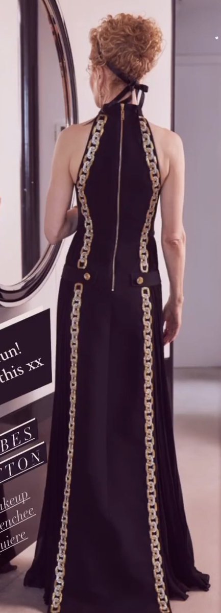 Nicole Kidman’s back of her dress! #TheGoldenGlobes