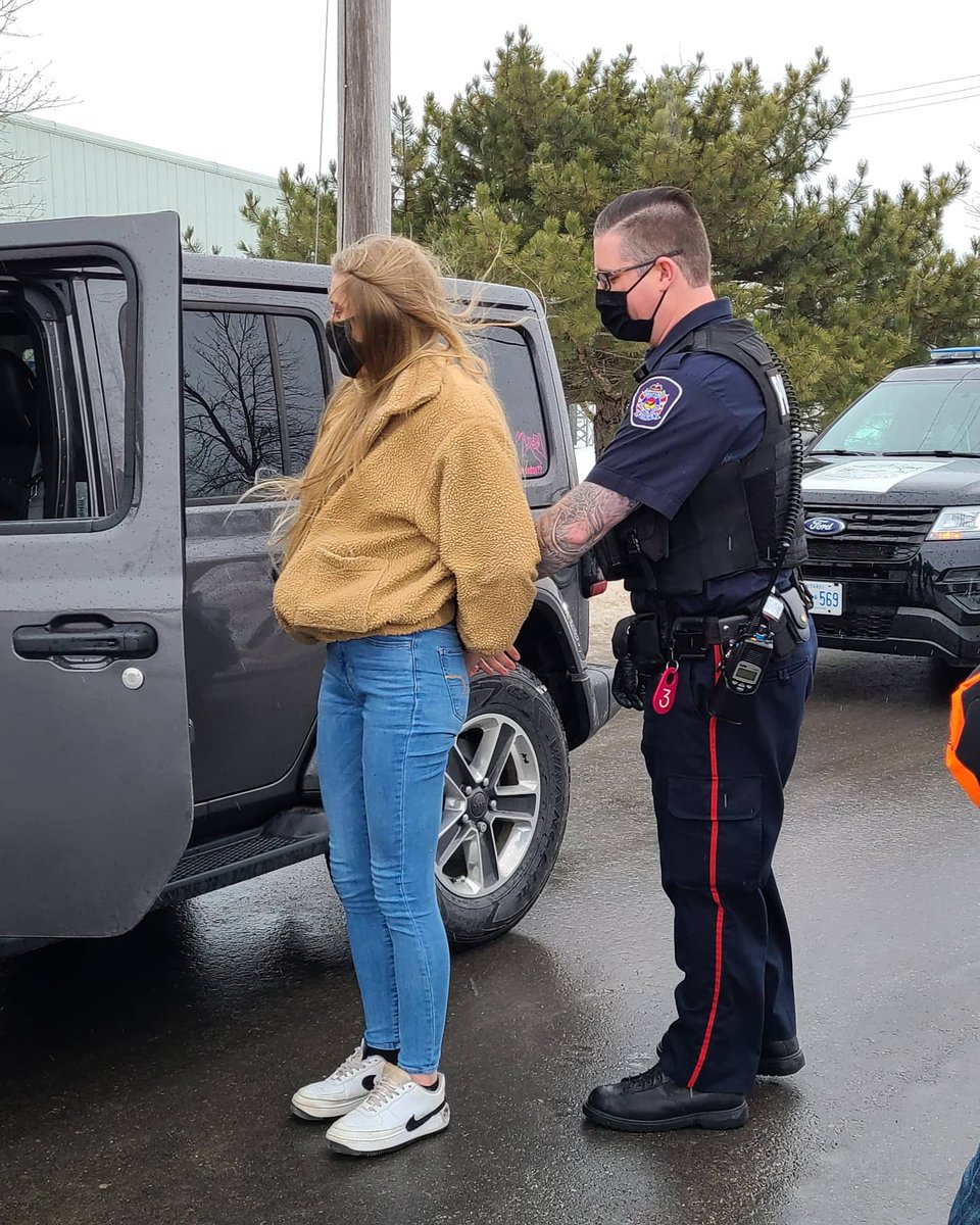 iPinkySwear1's tweet photo. What did Dylan and Joey do now??
Stay tuned for more!!
#iPinkySwear #DistractedDriving #LindsayDodgeChrysler @klpsmedia https://t.co/UHdYH25W6y