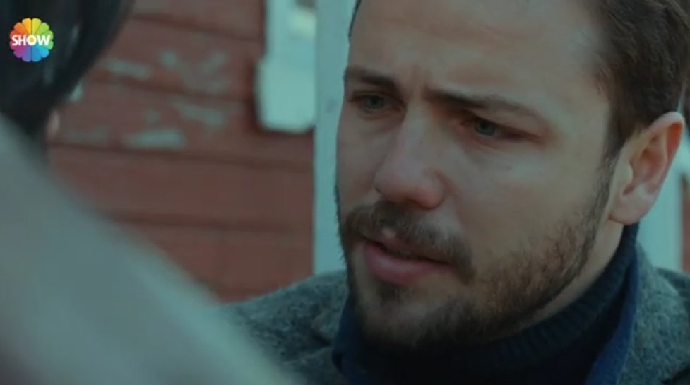 t_kalbi's tweet photo. "Halidem her şey den önce dün seninle ölüme yürüyen adamim ben, seni canından çok seven adamım ben bunu aklında tut yeter.."💙

#Arhal #Arıza  #düğüm https://t.co/A5Jf0qA3a0