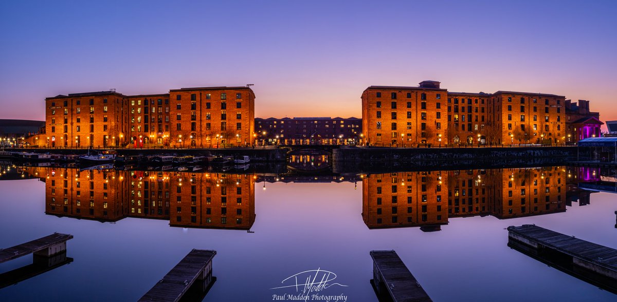 PaulMadden75's tweet photo. A nicely mirrored Royal Albert Dock viewed from across the Salthouse Dock in Liverpool earlier this evening.

#photography @BBCNWT https://t.co/H2Ds66MAfq