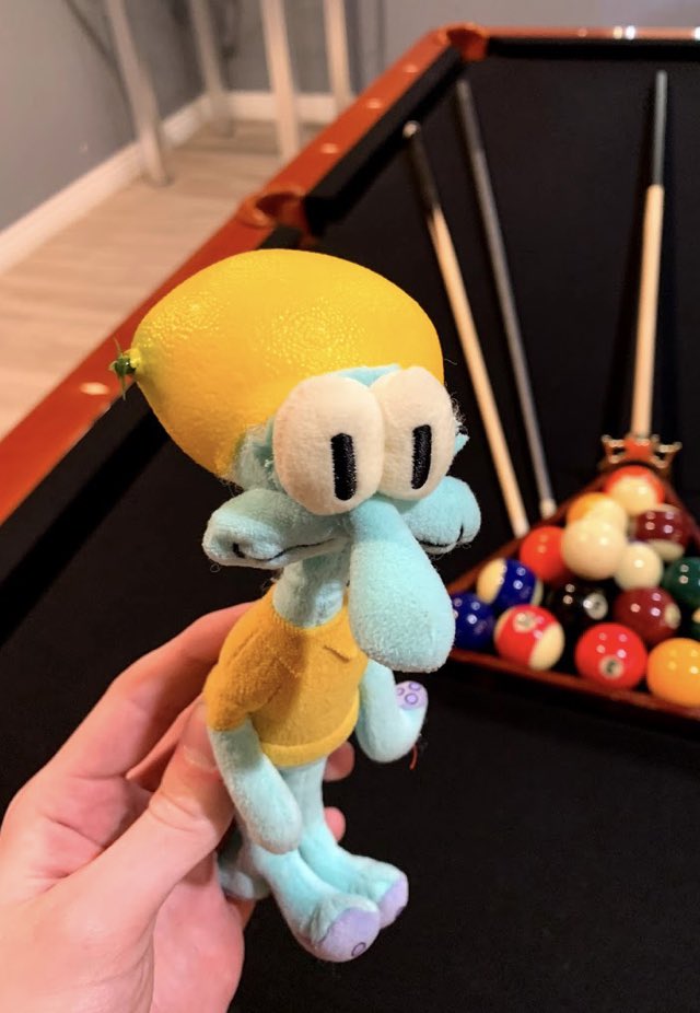 Everyparodyever's tweet image. Why would you ratio with that loser