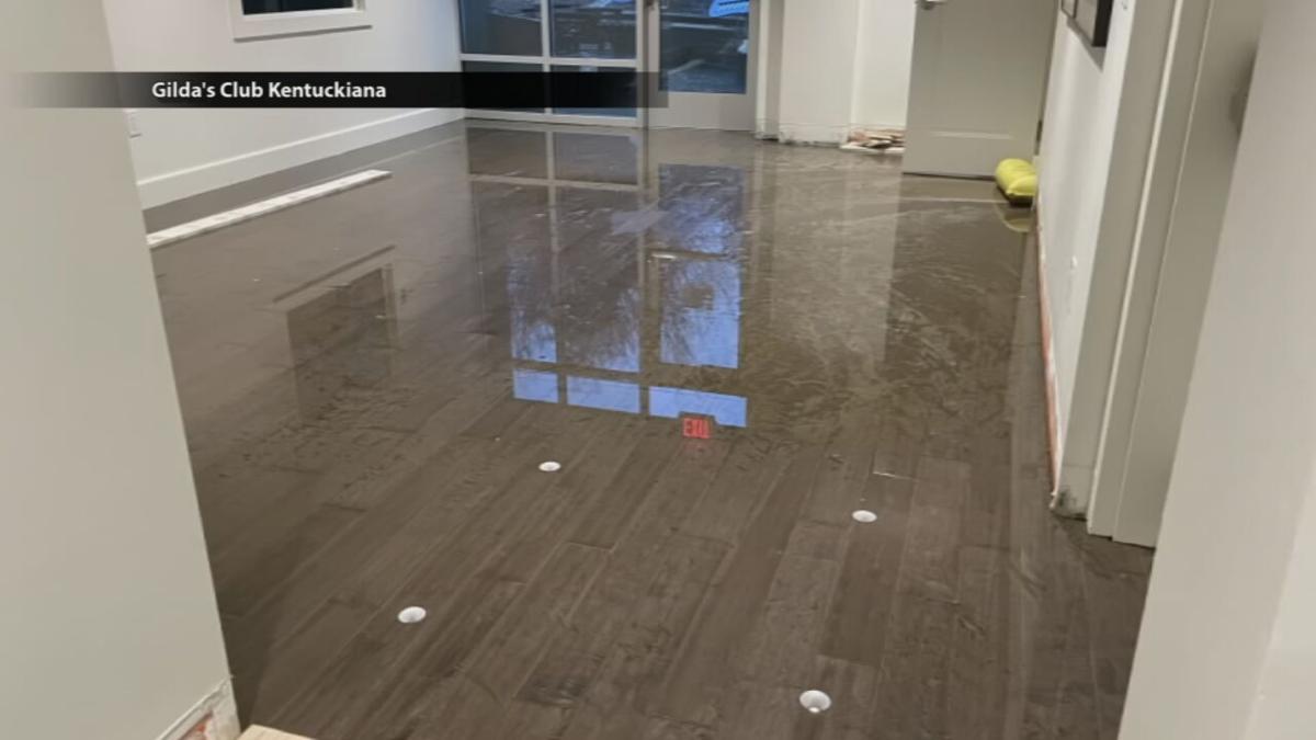 .<a href="/GildasClubKY/">Gilda's Club Kentuckiana</a> facility suffers 'significant' flooding damage. Here's how you can help: wdrb.news/2NLf5by