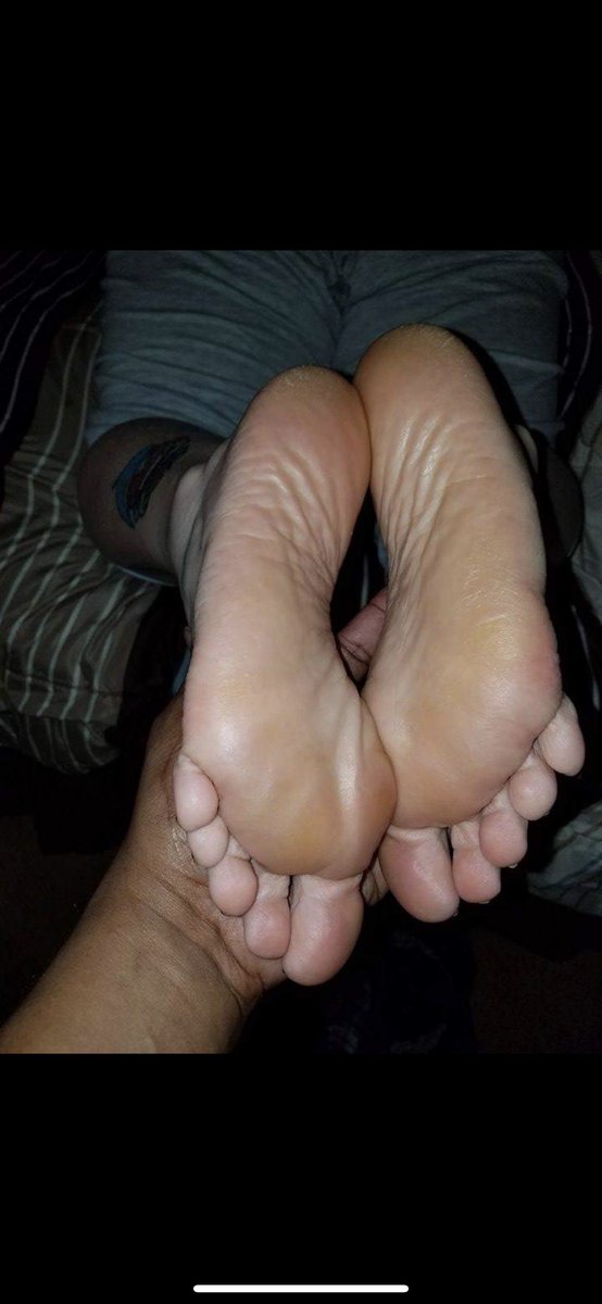 Her white feet + my negra meat= pleasure in the Dirty South...got tons of these pictures!!