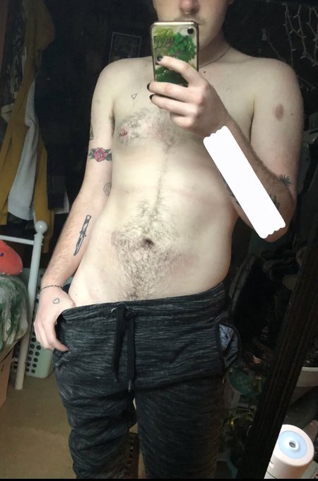 I need to take more douchey mirror pics https://t.co/QQdfiLqG8g