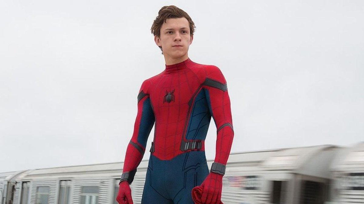 JVCom's tweet image. Les frères Russo (Avengers 3 et 4) ont affirmés au magazine GQ avoir dû se battre avec Sony Pictures afin que Tom Holland devienne le nouveau Spider-Man !

"On peut dire qu'on a rencontré de la résistance, mais on a insisté. C'était un combat où Sony a trainé des pieds."