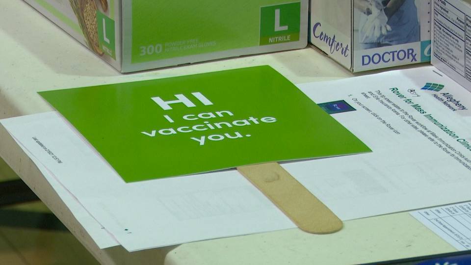 WKBN's tweet image. Sharon COVID-19 vaccine clinic hopes to reach underrepresented community members dlvr.it/RthGMm