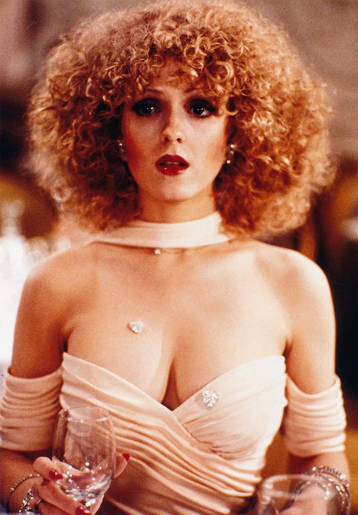 Happy 73rd birthday to the absolute legend Bernadette Peters 