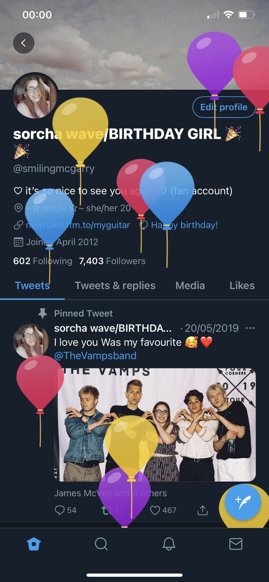 the balloons look pretty