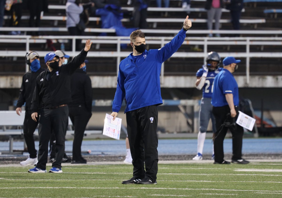 We are loyal EIU, we're loyal and true -
'though the odds be great or small
we'll still be cheering you (rah! rah!) 🐾💙🏈

The Panthers will be back at O'Brien Field on March 21st to take on Tennessee Tech. #EIUFootball #EIU #EIUPanthers #OVC