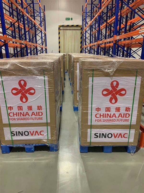 We are now embarking on our journey towards economic recovery, and we at the MVP Group are honored to be an instrumental part of it by hosting the first 600,000 doses of vaccine from Sinovac at the MetroPac Movers hub in Marikina City.
#StaySafe
#StaySafeandSmart
#TulongKapatid