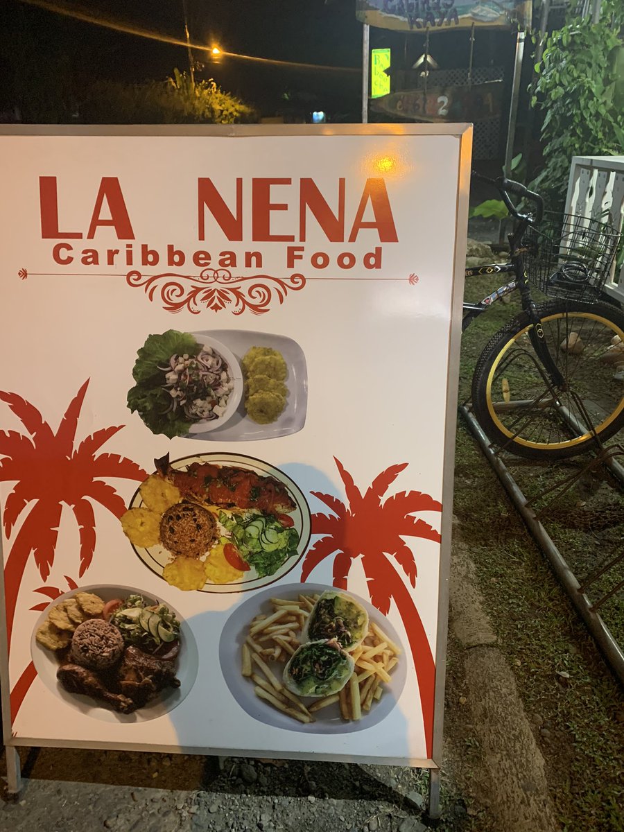 DavidBdez's tweet photo. Si pasan por #Cocles en el Caribe Sur deben pasar a comer aquí. Riquísimo 👌🏼 #riceandbeans https://t.co/r9APWDGnvV