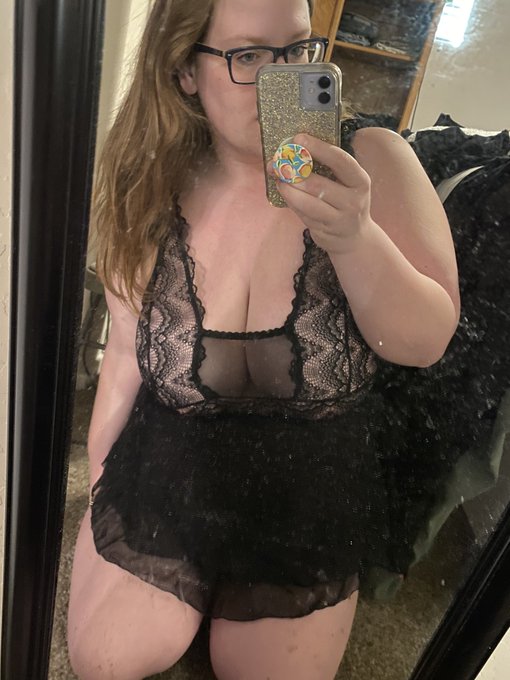 New lingerie ❤️ https://t.co/0nZDpgzj84<a href="/tag/bbw"class="tags"><span>#bbw</span></a><a href="/tag/horny"class="tags"><span>#horny</span></a><a href="/tag/spooning"class="tags"><span>#spooning</span></a>