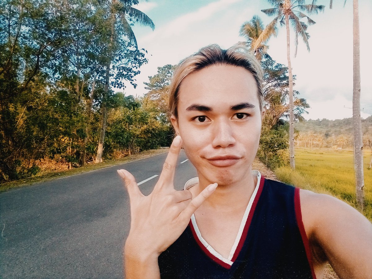 deeteerifect's tweet image. the only reason why nag sinakit ang akong bugan ug taleerr rn.  
#roadtowellness
#magbagongbuhay2021
#okaygo