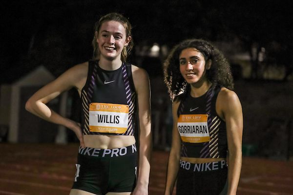 RunBlogRun's tweet photo. Roisin Willis, Sophia Gorriaran, 800m, W,
W, #TexasQualifier, 26 Feb 2021, photo by @kevmofoto, @citiusmag, #theshoeaddicts, #runblogrun, #runningnetwork, @caltrackrn, #europeanathletics, #worldathletics, #usatf, https://t.co/eI9YIv1vIU