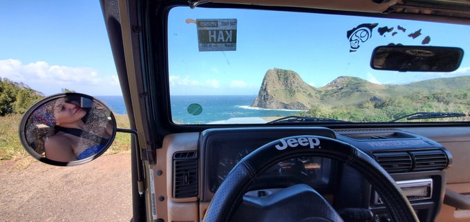 My soul is healing in Hawaii 🌺✌🏼 #1month https://t.co/5ixIBe6Rwy<a href="/tag/1month"class="tags">#1month</a>